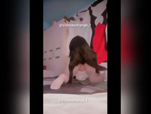 Maman asiatique, jouissance canine hardcore